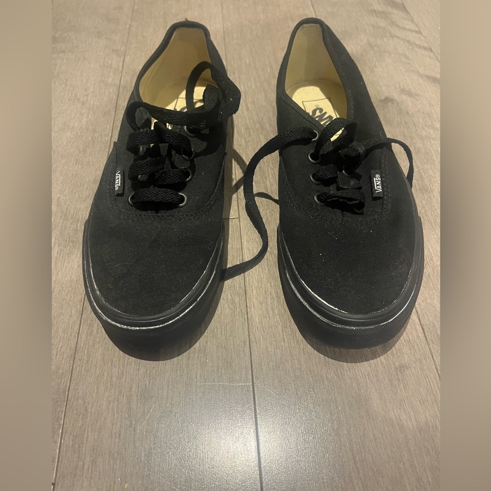 Vans classic canva sneakers
